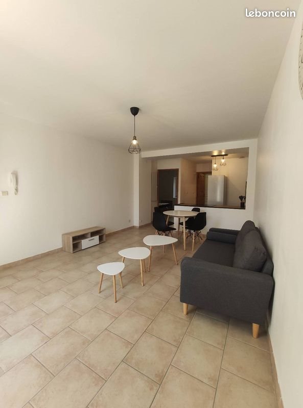 Appartement à louer, 48m², Caumont-sur-Durance