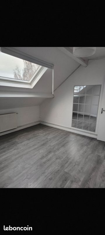 Maison à louer, 350m², Condé-sur-l'Escaut