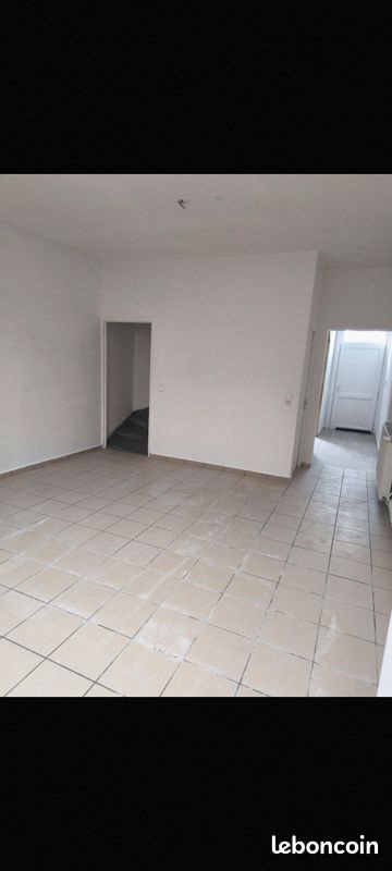 Maison à louer, 350m², Condé-sur-l'Escaut