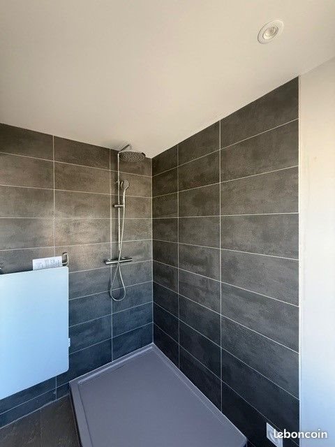 Appartement à louer, 48m², Roussillon