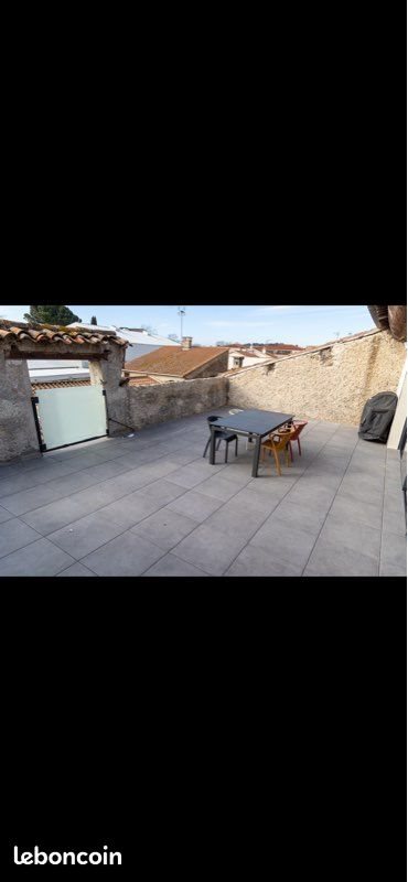 Appartement à louer, 150m², Maraussan