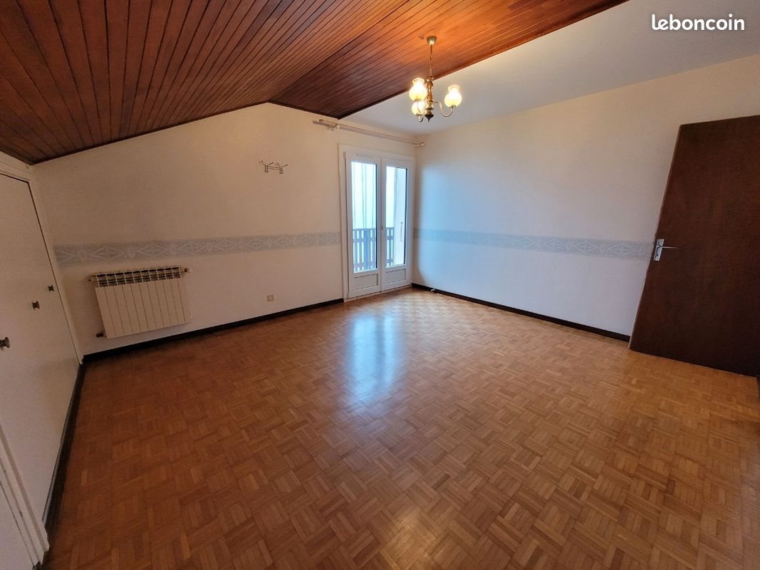 Appartement à louer, 65m², Reignier-Esery