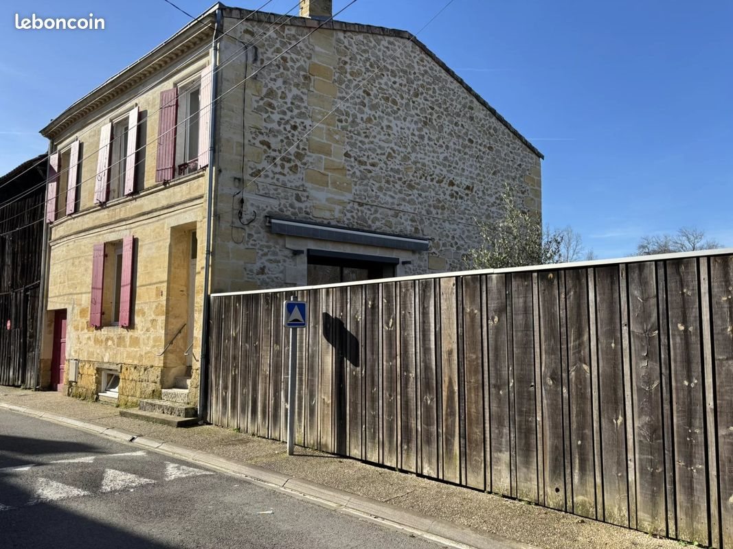 Maison à louer, 130m², Castres-Gironde