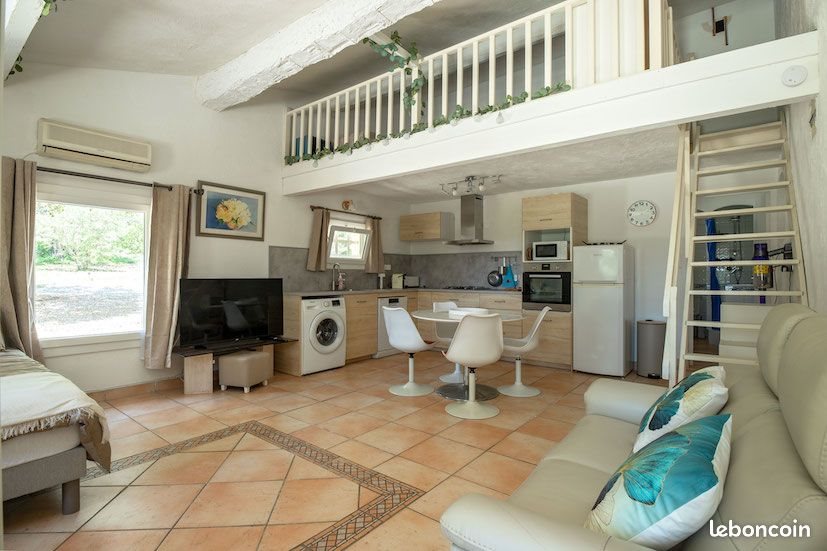 Maison à louer, 45m², Aramon