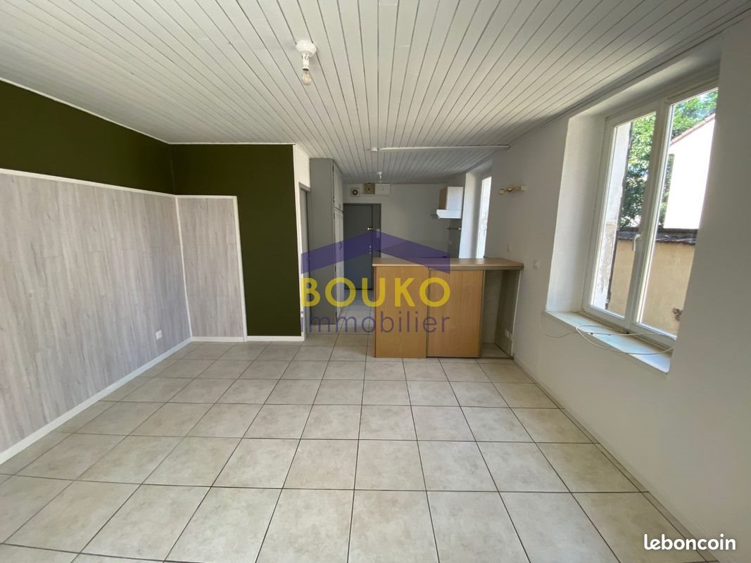 Appartement à louer, 35m², Saint-Nicolas-de-Port