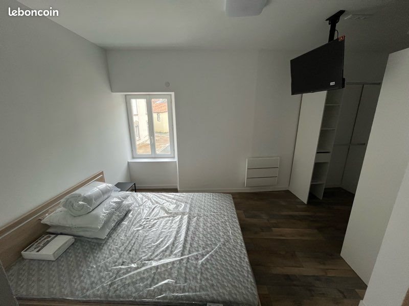 Appartement à louer, 60m², Nueil-les-Aubiers