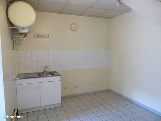 Appartement à louer, 49m², Pont-de-Chéruy