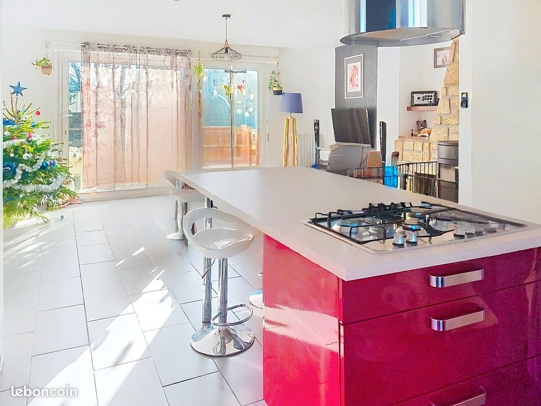 Maison à louer, 109m², Plouay