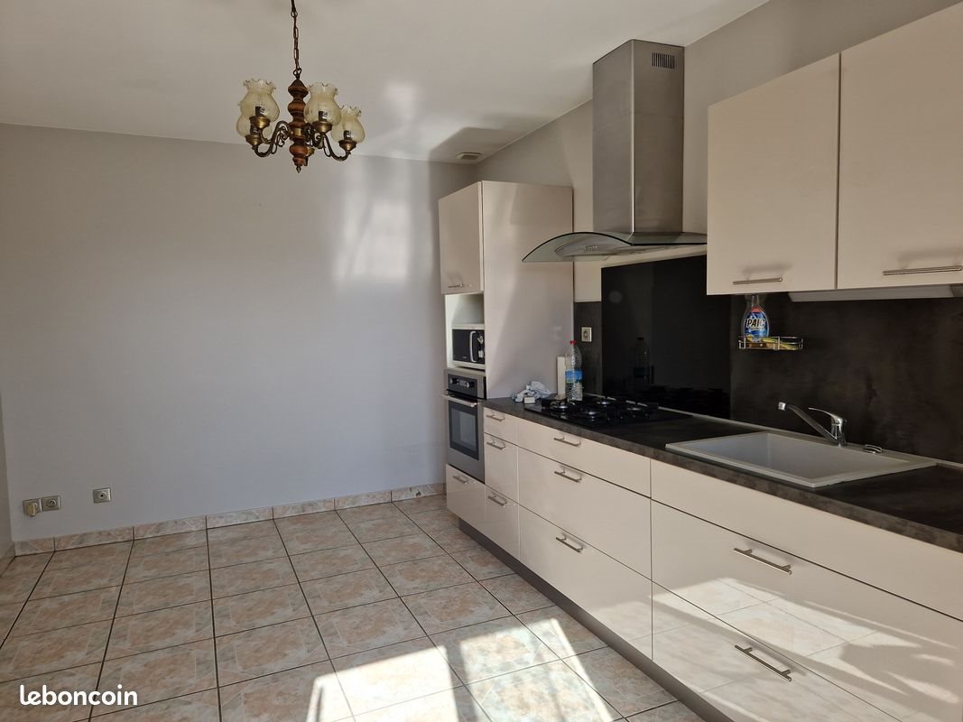 Maison à vendre, 140m², Saint-Priest-en-Jarez