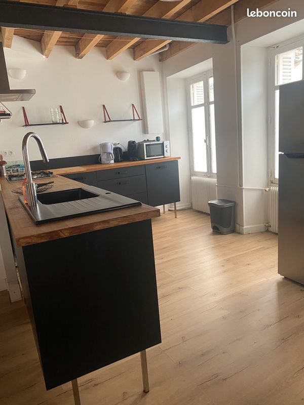 Maison à louer, 160m², Saint-Sauvant