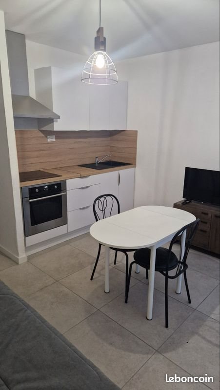 Appartement à louer, 20m², Blain