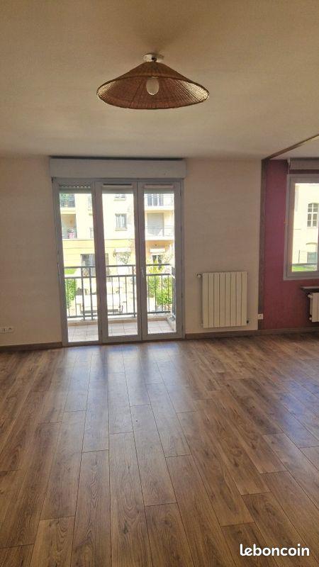 Appartement à louer, 64m², Saint-Etienne