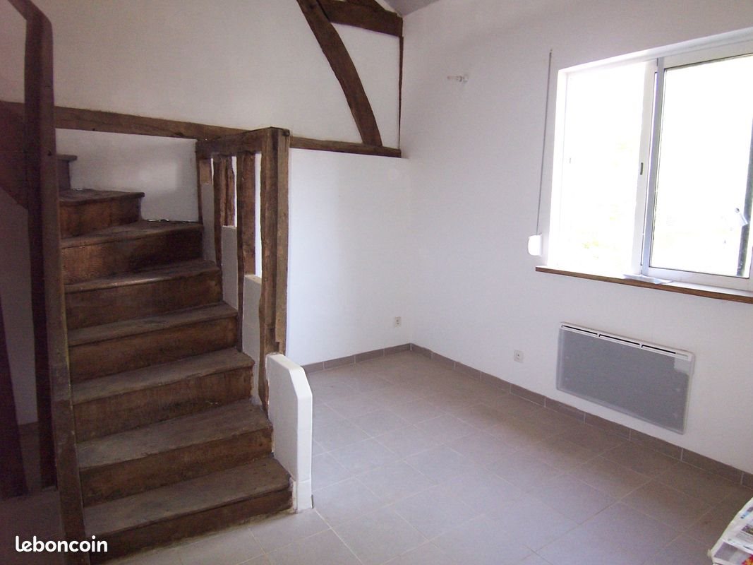 Appartement à louer, 65m², Henrichemont