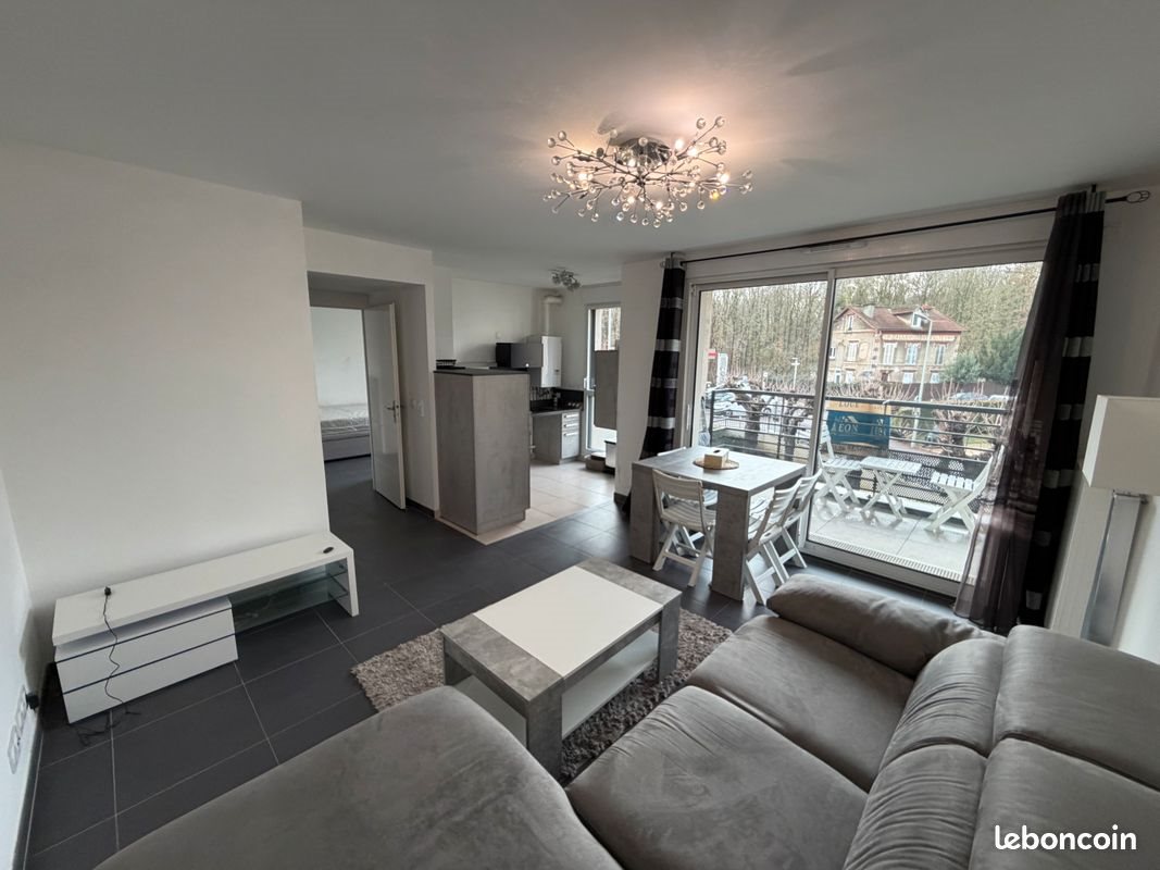 Appartement à louer, 42m², Sèvres