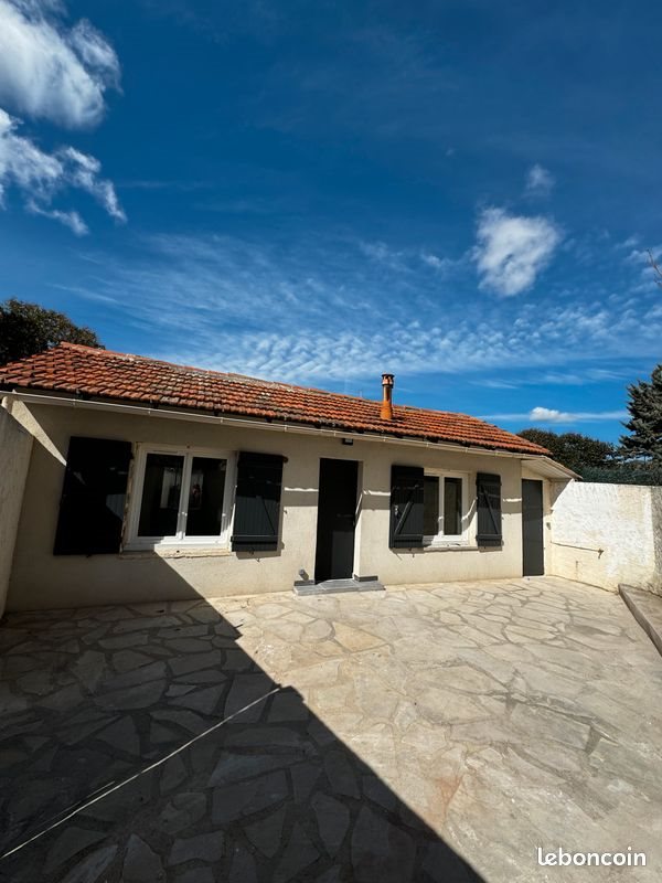 Appartement à louer, 28m², Marseille 12ème