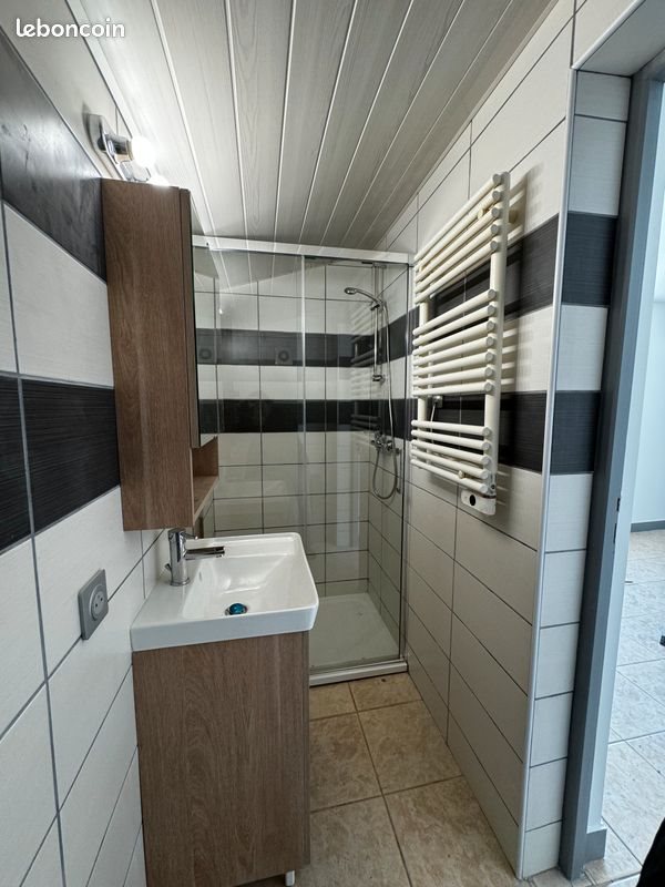 Appartement à louer, 28m², Marseille 12ème