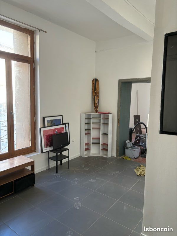 Appartement à louer, 45m², Poussan