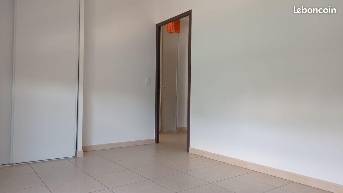 Appartement à vendre, 38m², Aramon