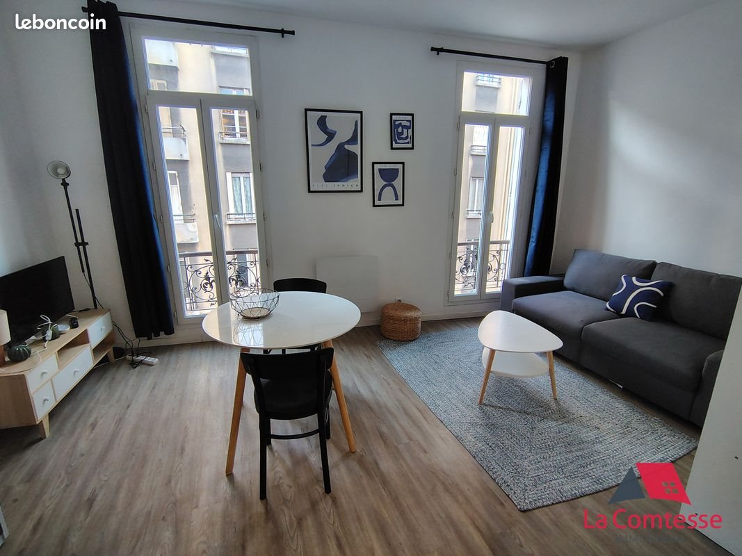 Appartement à louer, 22m², Marseille 5ème