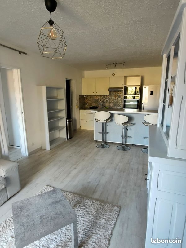 Appartement à louer, 42m², Solliès-Pont