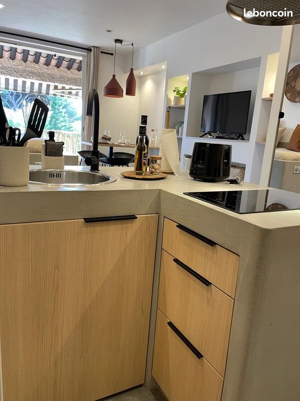 Appartement à louer, 25m², Saint-Cyr-sur-Mer