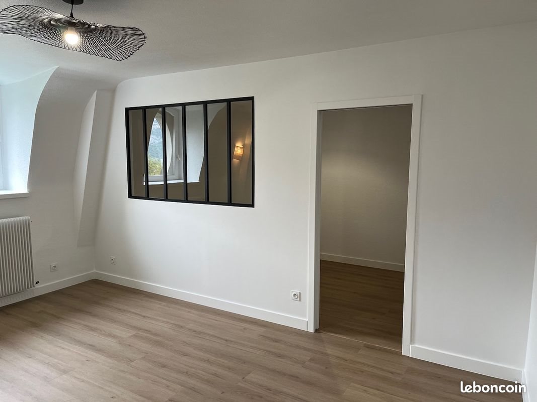 Appartement à louer, 43m², Saint-Egrève