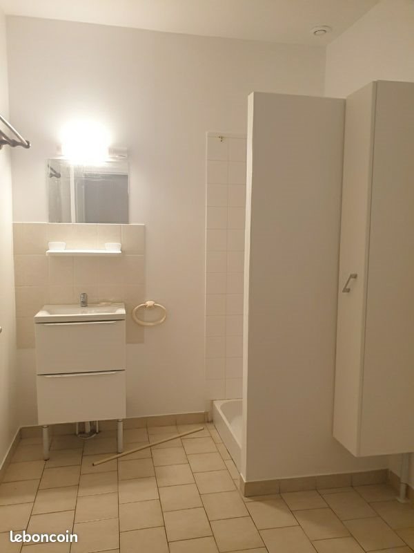 Maison à louer, 60m², Saint-Amand-Montrond