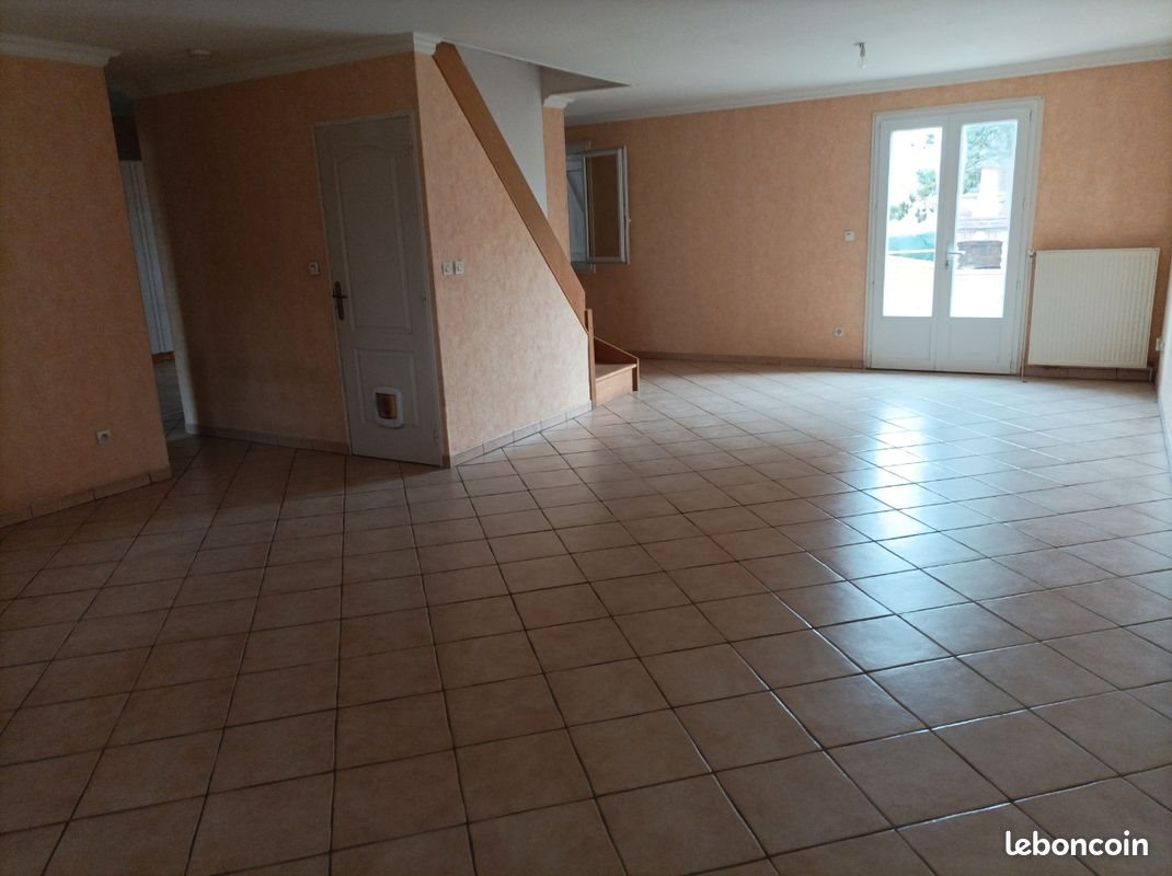 Maison à louer, 80m², Vierzon