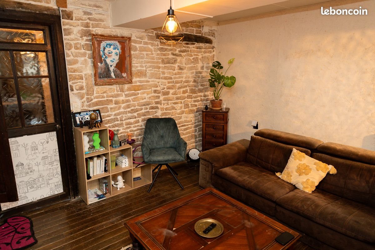 Maison à vendre, 90m², Sainte-Colombe-sur-Seine