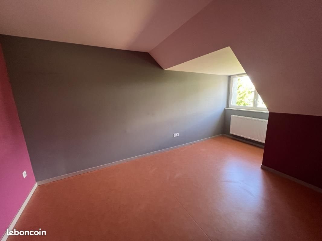 Appartement à louer, 102m², Brognard