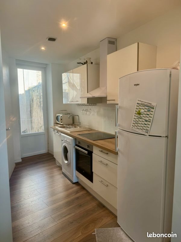 Appartement à louer, 35m², Nîmes