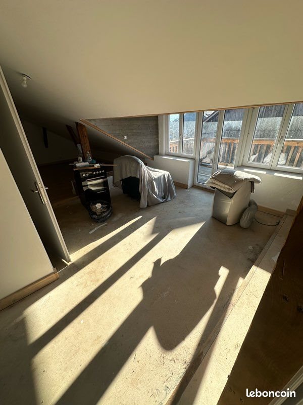 Appartement à louer, 90m², Marignier