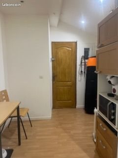 Appartement à louer, 25m², Pélissanne
