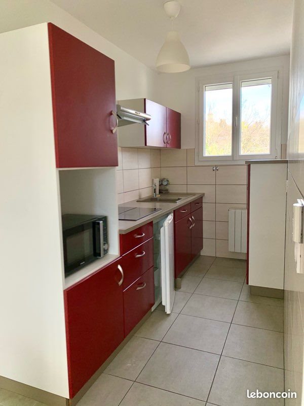 Appartement à louer, 52m², Roussillon