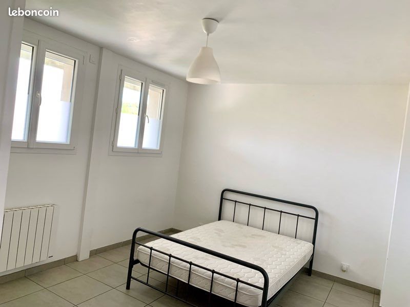 Appartement à louer, 52m², Roussillon