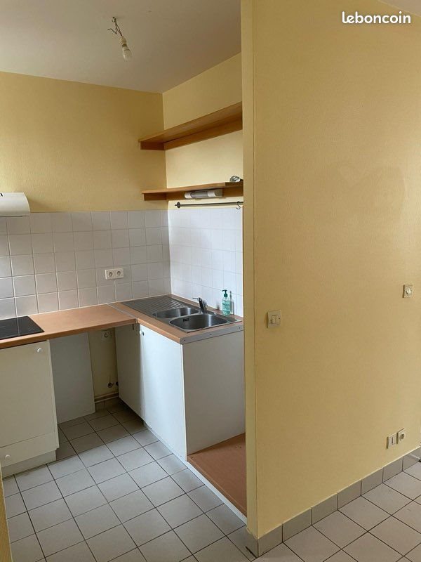 Appartement à louer, 30m², Marines