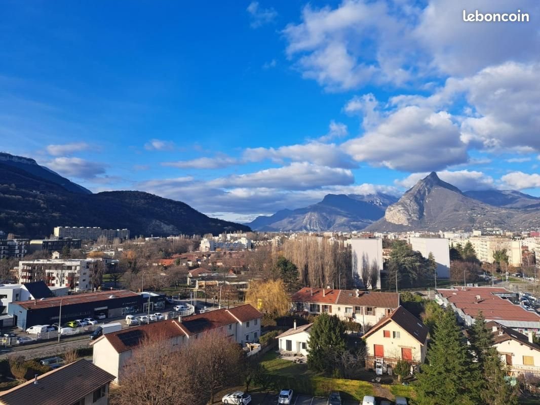 Appartement à louer, 103m², Seyssins