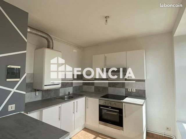 Appartement à louer, 62m², Sedan