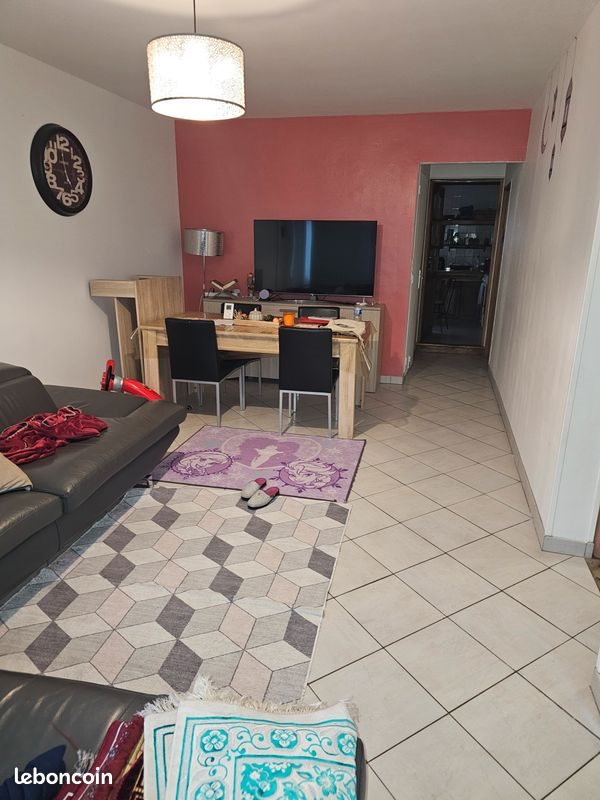 Maison à louer, 140m², Guichainville