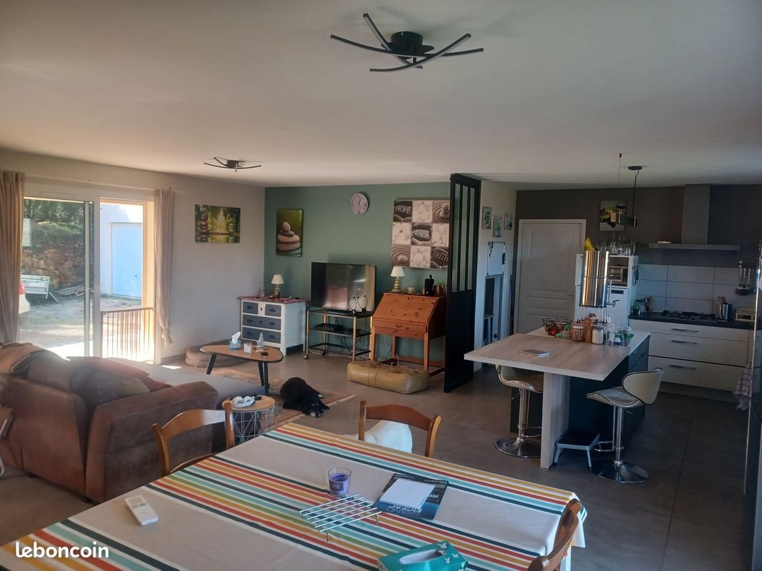 Maison à vendre, 109m², Camburat