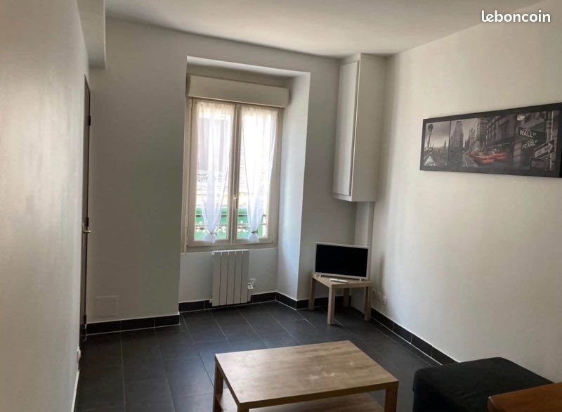 Appartement à louer, 35m², Pont-sur-Yonne