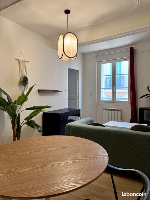 Appartement à louer, 40m², Toulon