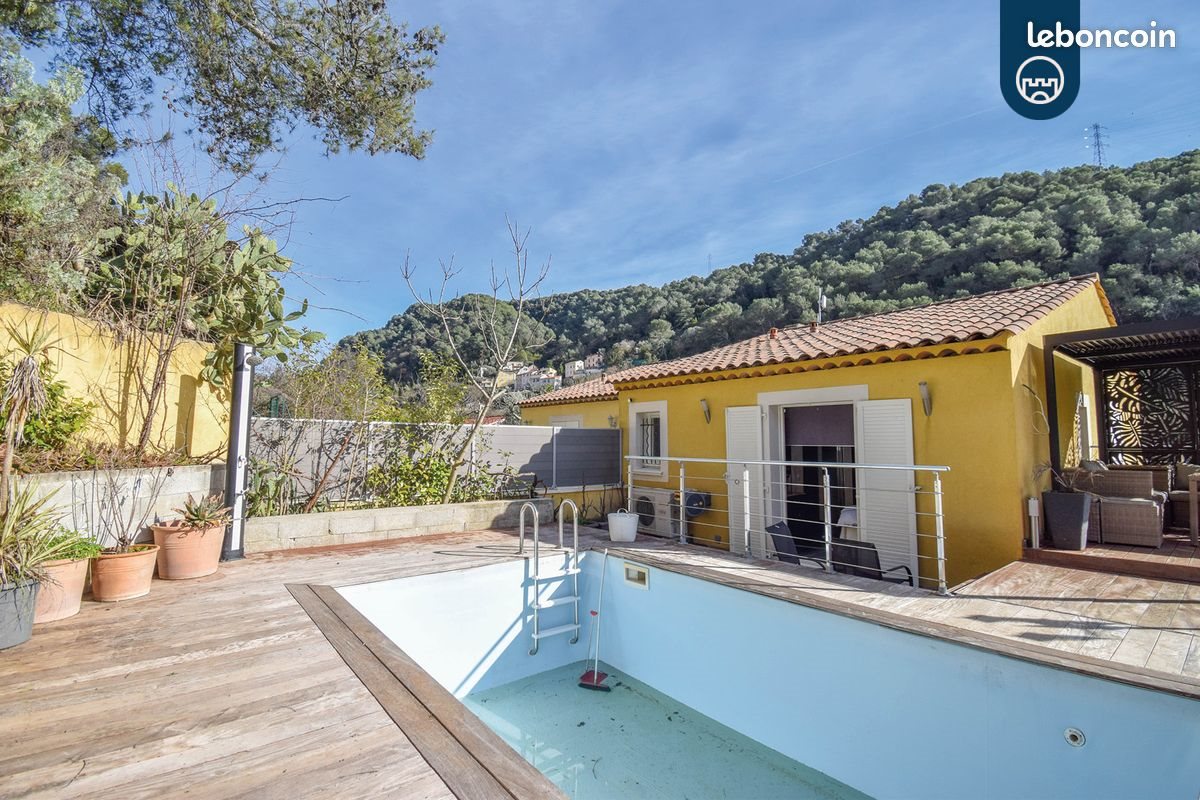 Maison à vendre, 98m², La Trinité