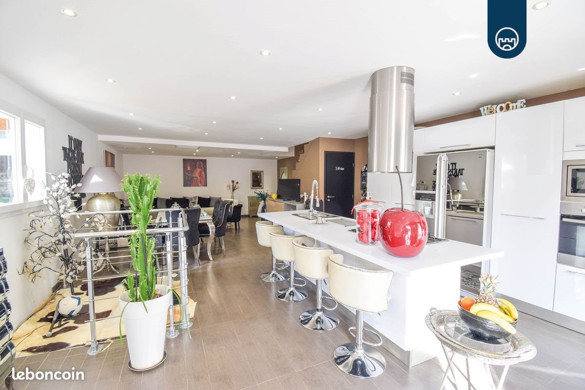 Maison à vendre, 98m², La Trinité