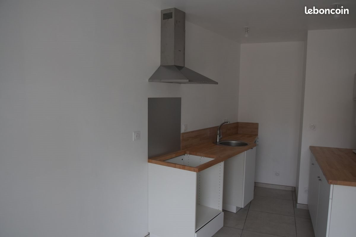 Appartement à louer, 76m², Chazelles-sur-Lyon