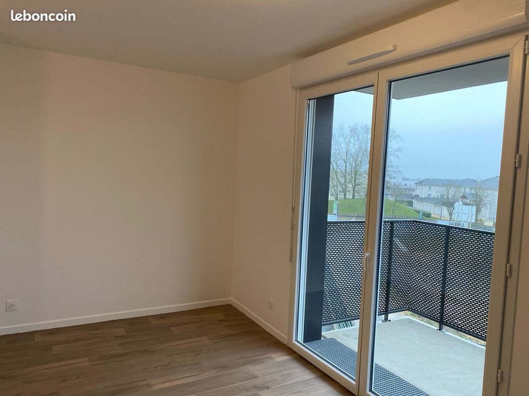 Appartement à louer, 28m², Les Ulis