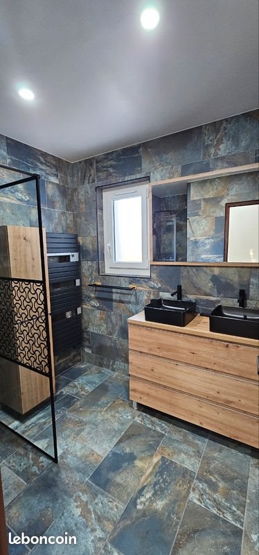 Appartement à louer, 80m², Saint-Cézaire-sur-Siagne