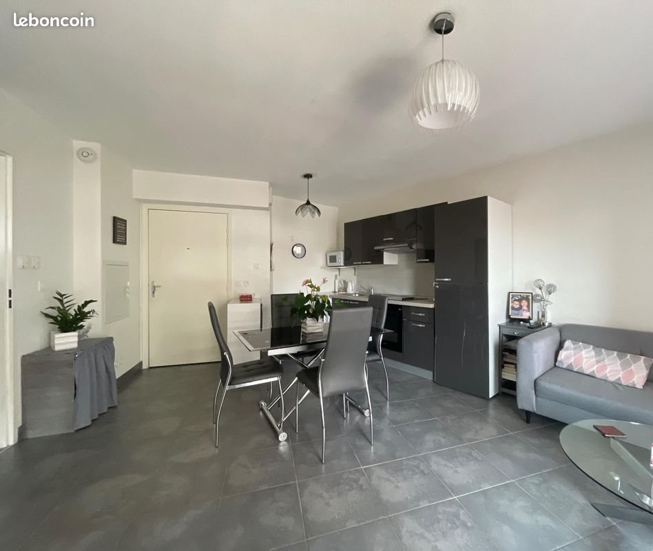 Appartement à louer, 40m², Nantes