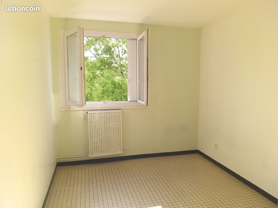 Appartement à louer, 80m², Moissac