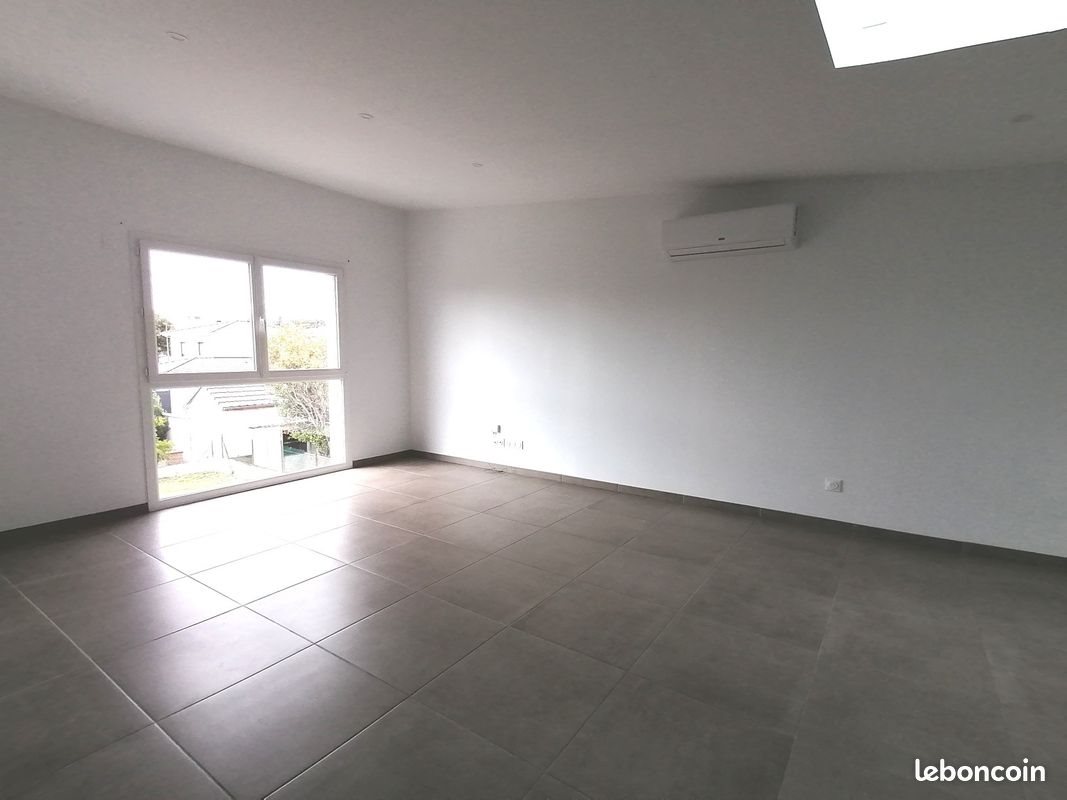 Appartement à louer, 90m², Chassieu